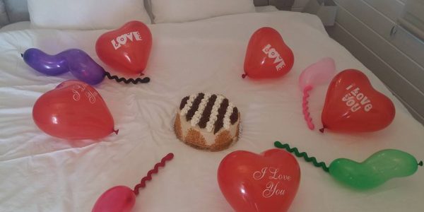 מאנו ווילג' גלאטרוול (12)